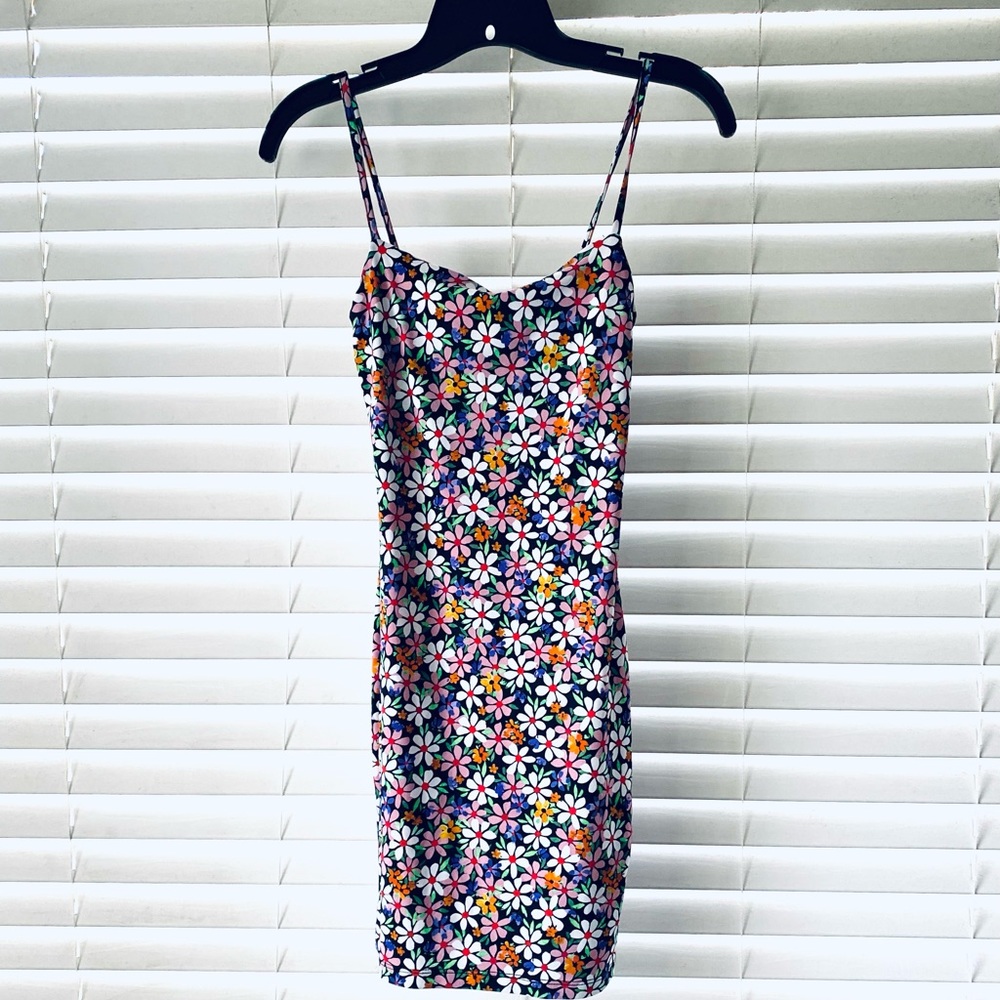 Zara Square Neck Stretch Floral Fitted Dress Size Small NWT